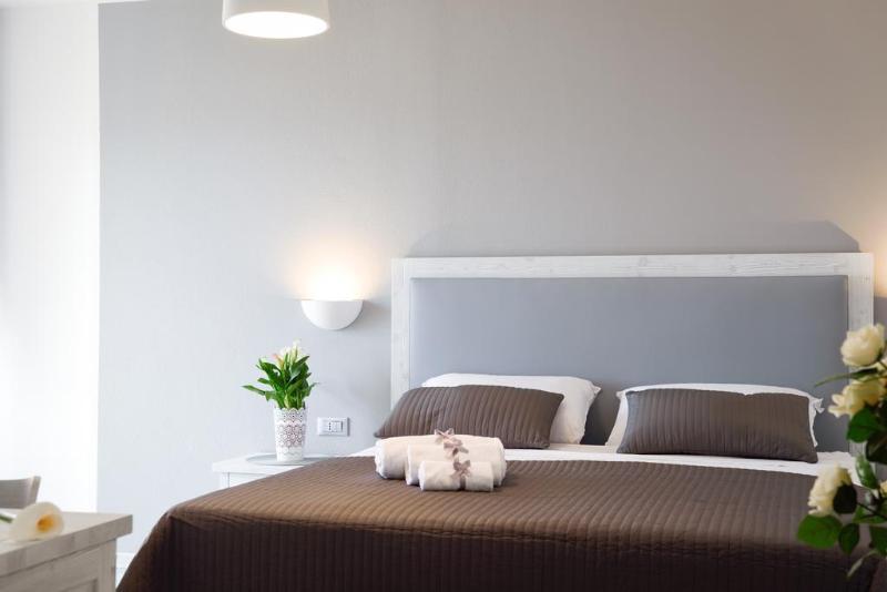 Hotel Gli Ulivi Orosei Bagian luar foto